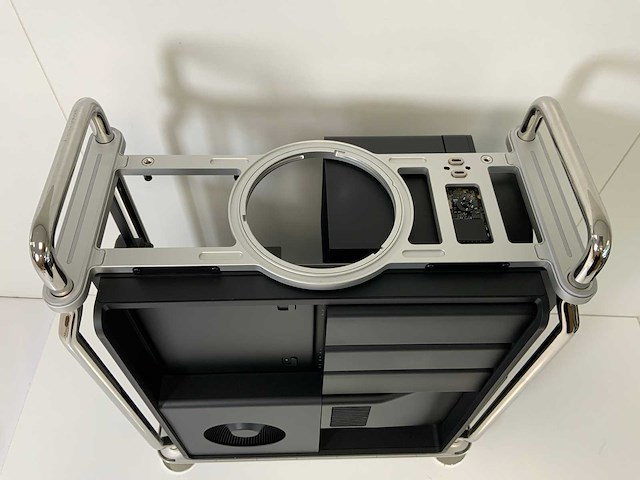 Apple macpro, xeon(r) w-3245, 96 gb ram, 1 tb nvme, amd radeon pro 580x 4 gb tower workstation - afbeelding 8 van  9