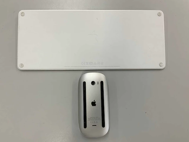 Apple magic qwerty(nl) keyboard with touch id + magic mouse - afbeelding 2 van  2
