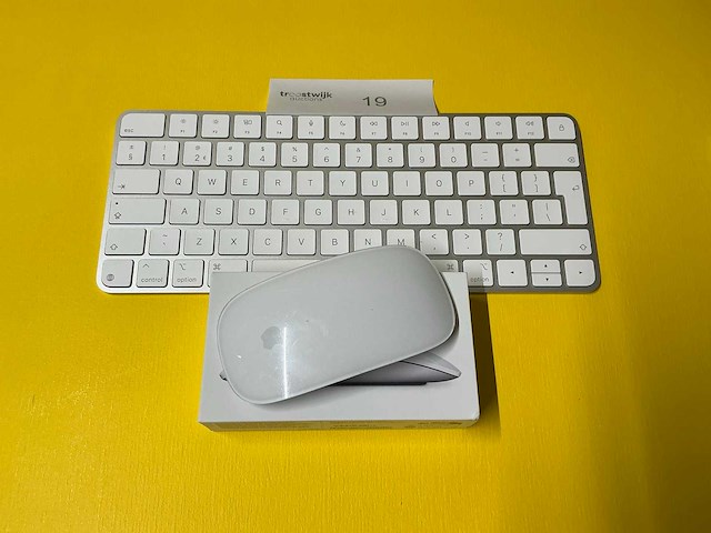 Apple magic toetsenbord en muis - afbeelding 1 van  4