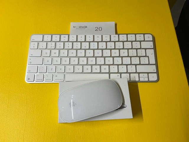 Apple magic toetsenbord en muis - afbeelding 1 van  4