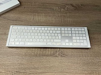 Apple magic toetsenbord - afbeelding 4 van  4