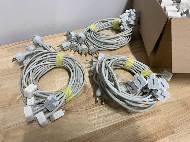 Apple magsafe1 - 60 w (21x) - afbeelding 4 van  6