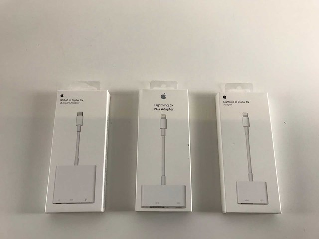 Apple mix adapters (new) - check description (54x) - afbeelding 2 van  6