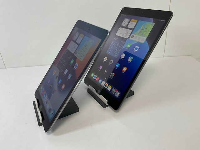 Apple mix model ipad - check description (2x) - afbeelding 4 van  8