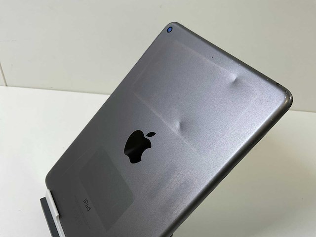 Apple mix model ipads - check description (2x) - afbeelding 7 van  15