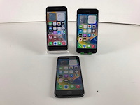 Apple mix model iphones - check description (3x) - afbeelding 1 van  5