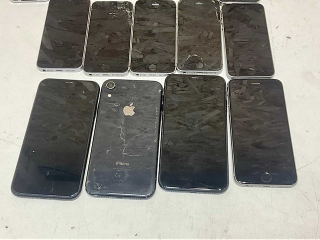Apple partij defecte iphones (15x) - afbeelding 2 van  3