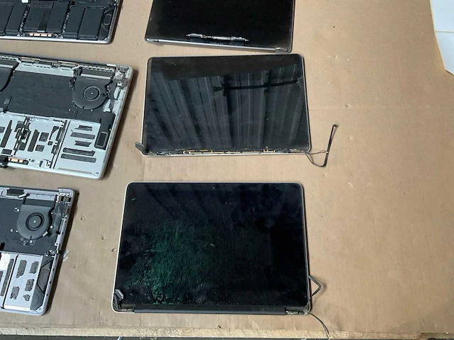 Apple partij macbook onderdelen - afbeelding 18 van  21