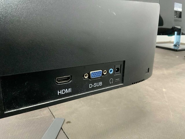 Apple, samsung, dell, peaq monitor (5x) - afbeelding 8 van  16