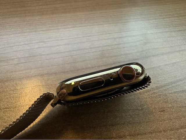 Apple series 7 cellular watch - afbeelding 1 van  19