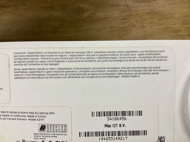 Apple series 8 smartwatch - afbeelding 4 van  4