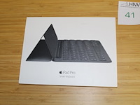 Apple smart keyboard voor ipad pro 9,7 inch - afbeelding 1 van  3