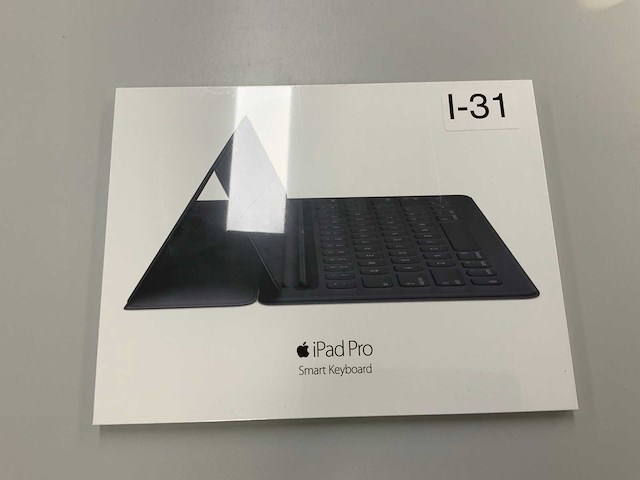 Apple smart qwerty czech keyboard voor ipad pro 12.9-inch - afbeelding 1 van  2