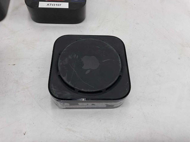 Apple tv (6x) - afbeelding 6 van  6