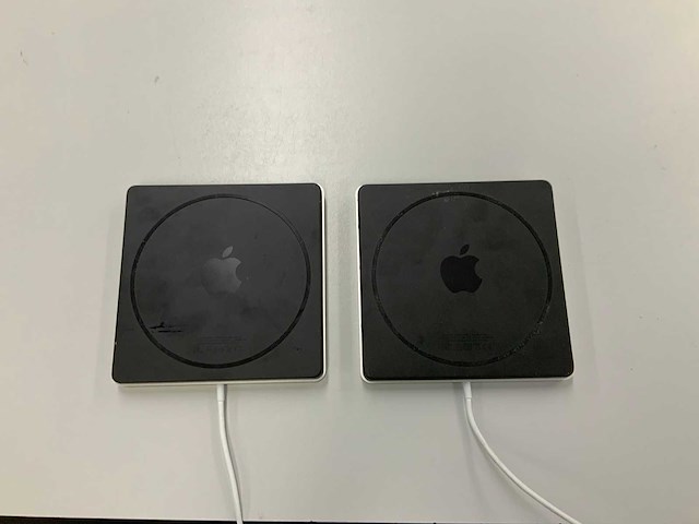 Apple usb superdrive (2x) - afbeelding 2 van  3