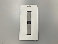 Apple watch 49mm titanium milanese loop - afbeelding 1 van  2