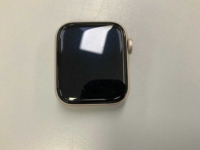 Apple watch se 3 40mm starlight aluminium cellular - afbeelding 4 van  5
