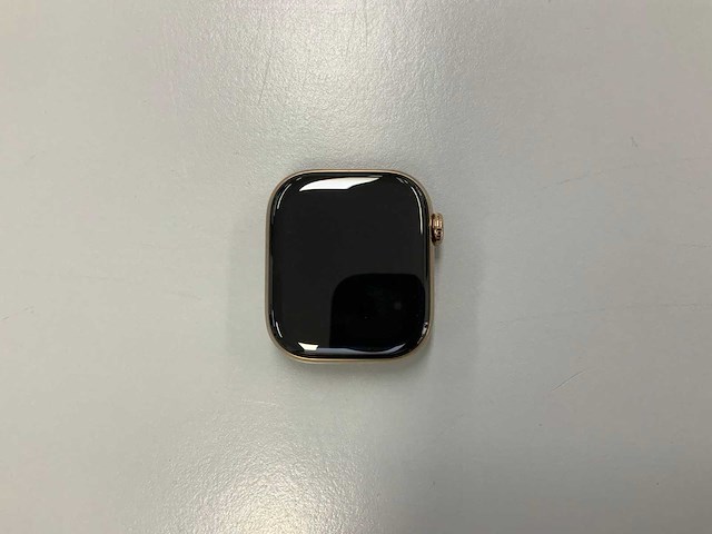 Apple watch series 11 42mm gold titanium gps cellular - afbeelding 4 van  5