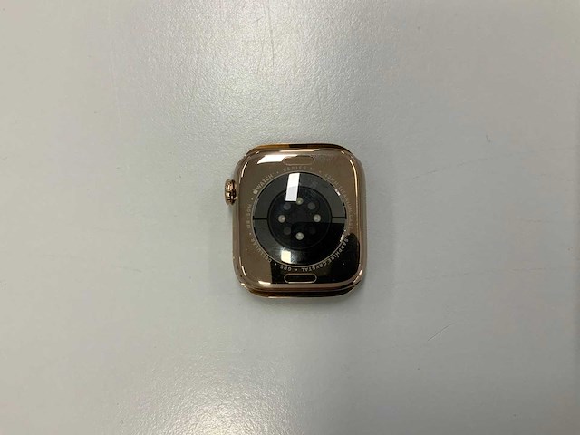 Apple watch series 11 42mm gold titanium gps cellular - afbeelding 5 van  5