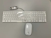 Apple wired magic qwerty(italiaans) keyboard with numeric keypad + magic mouse