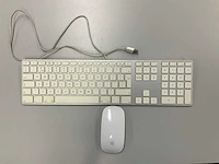 Apple wired magic qwerty(nederlands) keyboard with numeric keypad + magic mouse