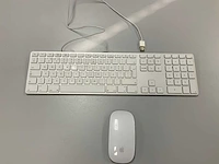 Apple wired magic qwerty(portugees) keyboard with numeric keypad + magic mouse