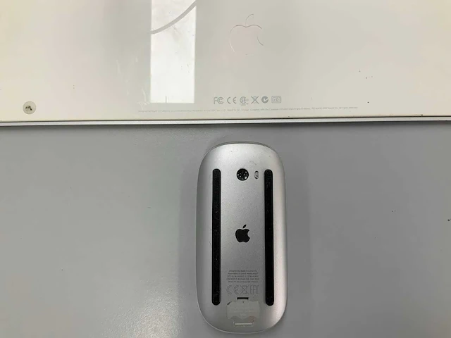 Apple wired magic qwerty(usa) keyboard with numeric keypad + magic mouse - afbeelding 2 van  2
