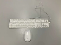 Apple wired magic qwertz keyboard with numeric keypad + magic mouse