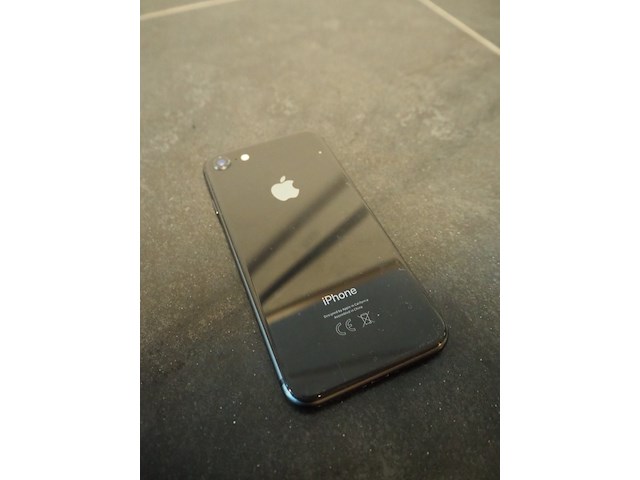 Apple - afbeelding 8 van  13