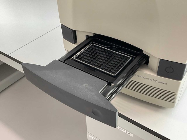 Applied biosystems 7500 real-time pcr systeem - afbeelding 3 van  4