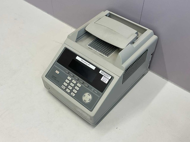 Applied biosystems 9700 real-time pcr systeem - afbeelding 1 van  5