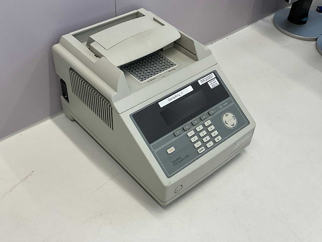 Applied biosystems 9700 real-time pcr systeem - afbeelding 4 van  5