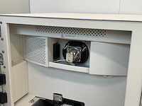 Applied biosytems viia 7 pcr systeem met autosampler - afbeelding 2 van  14