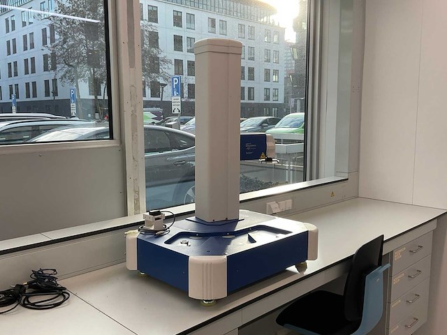 Applied biosytems viia 7 pcr systeem met autosampler - afbeelding 7 van  14