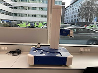 Applied biosytems viia 7 pcr systeem met autosampler - afbeelding 8 van  14