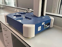 Applied biosytems viia 7 pcr systeem met autosampler - afbeelding 10 van  14