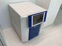 Applied biosytems viia 7 pcr systeem met autosampler - afbeelding 12 van  14