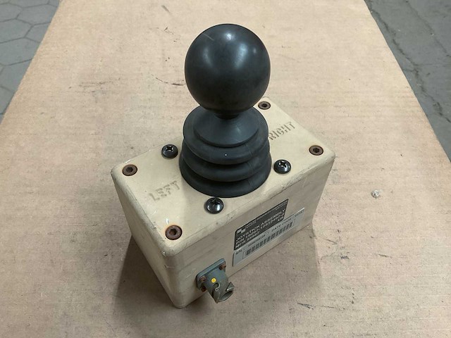 Applied resources corporation joystick assembly - afbeelding 2 van  5