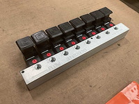 Applied resources corporation manifold valve assembly - afbeelding 1 van  2