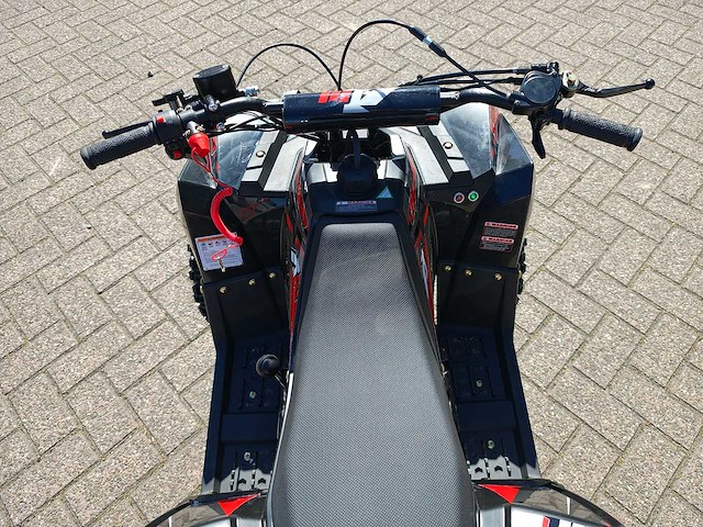 Appollo - commander 110 - quad - afbeelding 2 van  15