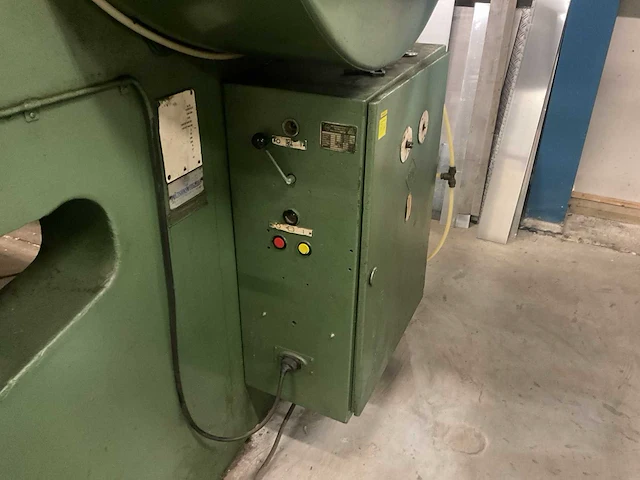 Apresta knipmachine/knipbank 60 ton - afbeelding 4 van  15
