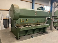 Apresta knipmachine/knipbank 60 ton - afbeelding 8 van  15