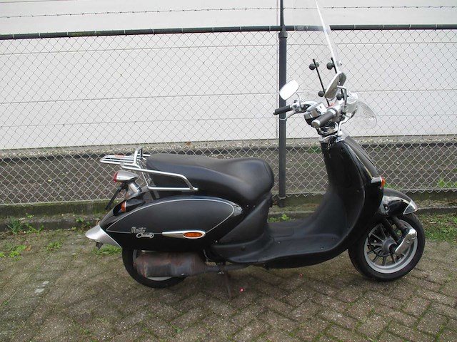 Aprilia - bromscooter - mojito habana custom 2takt - scooter - afbeelding 8 van  11