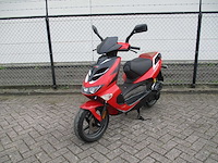 Aprilia - bromscooter - sr50 sport 2 takt - scooter - afbeelding 5 van  12