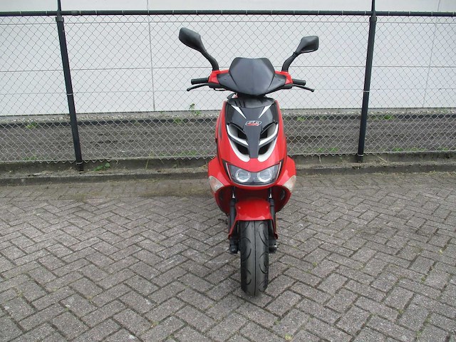 Aprilia - bromscooter - sr50 sport 2 takt - scooter - afbeelding 6 van  12