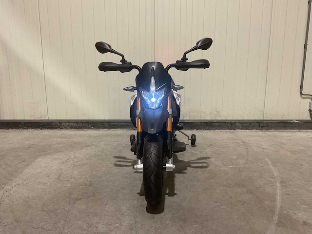 Aprilia - dorsoduro 900 - elektrische kindermotor - afbeelding 20 van  27