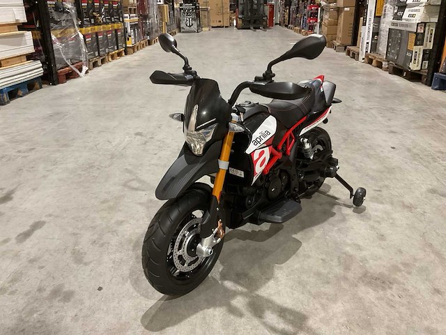 Aprilia - dorsoduro 900 - elektrische kindermotor - afbeelding 1 van  37