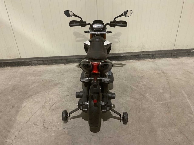 Aprilia - dorsoduro 900 - elektrische kindermotor - afbeelding 34 van  37