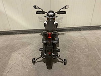 Aprilia - dorsoduro 900 - elektrische kindermotor - afbeelding 34 van  37