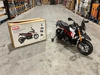 Aprilia - dorsoduro 900 - elektrische kindermotor - afbeelding 12 van  55
